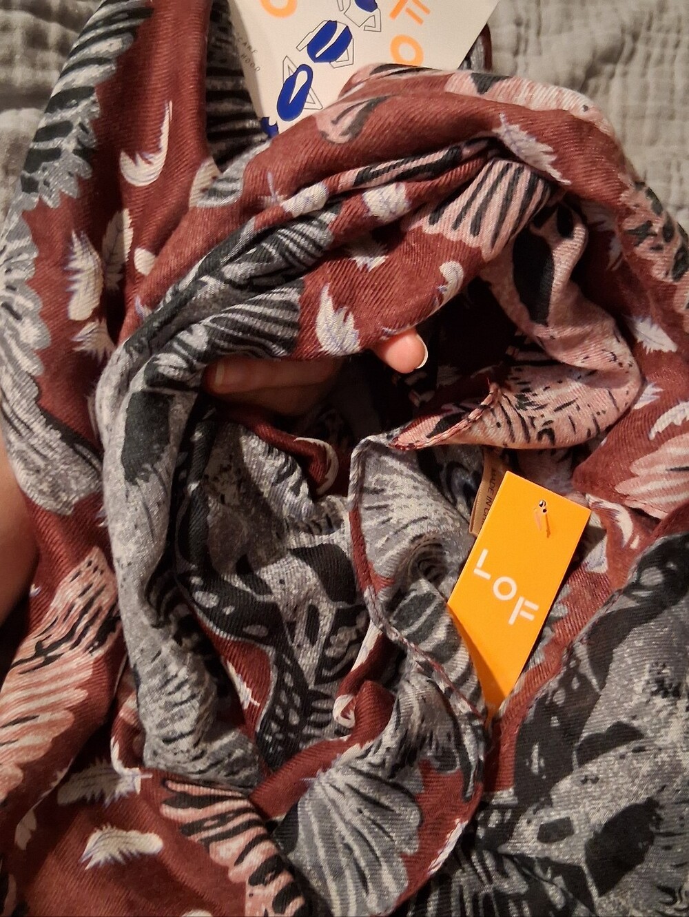 NWT LOF Bird Wing and Feathers Print Infinity Scarf Maroon